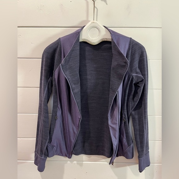 💜 LULULEMON Emerge Renewed Jacket – Size 6 - Picture 8 of 11
